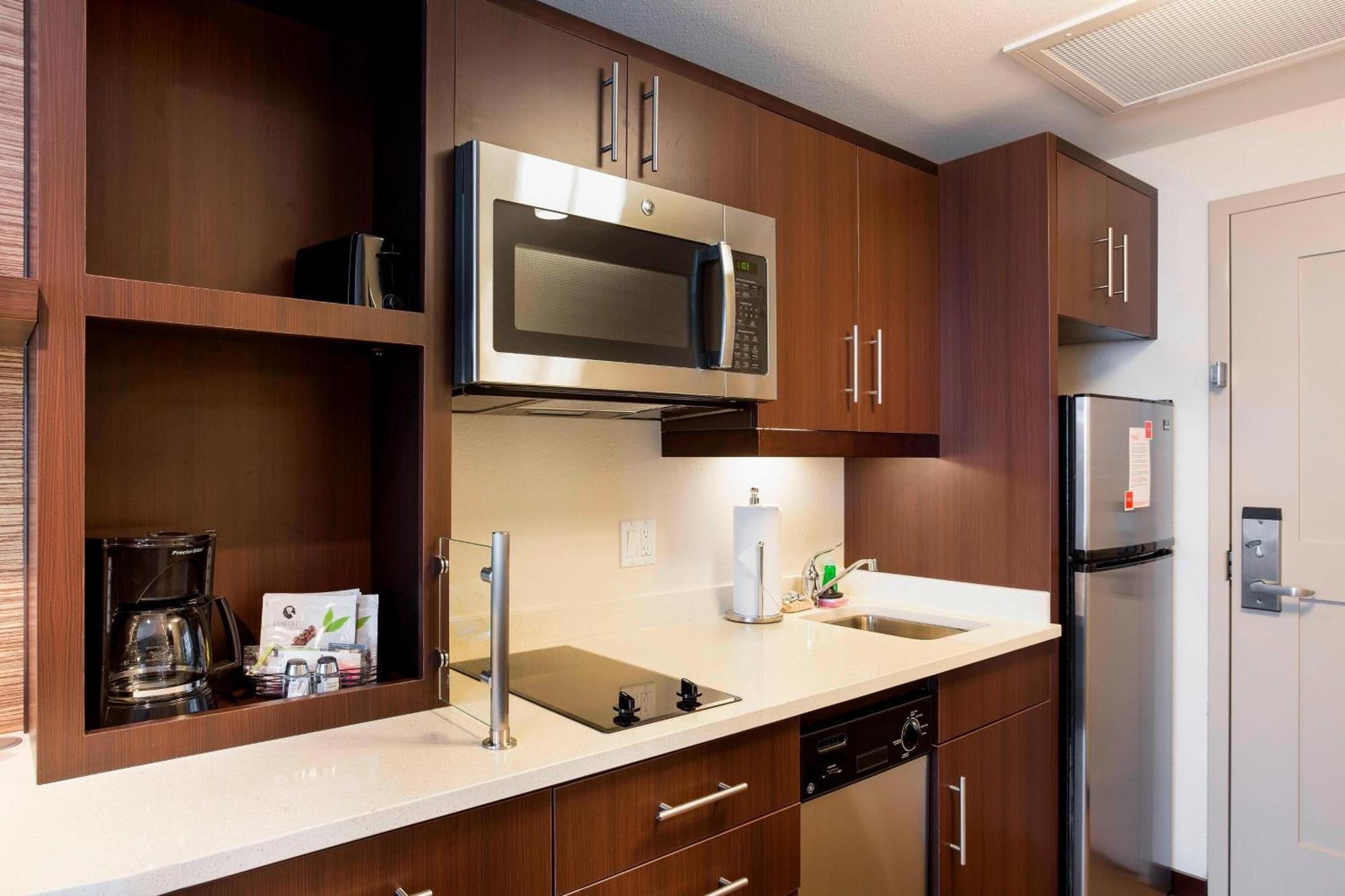 Towneplace Suites By Marriott San Mateo Foster City Bagian luar foto