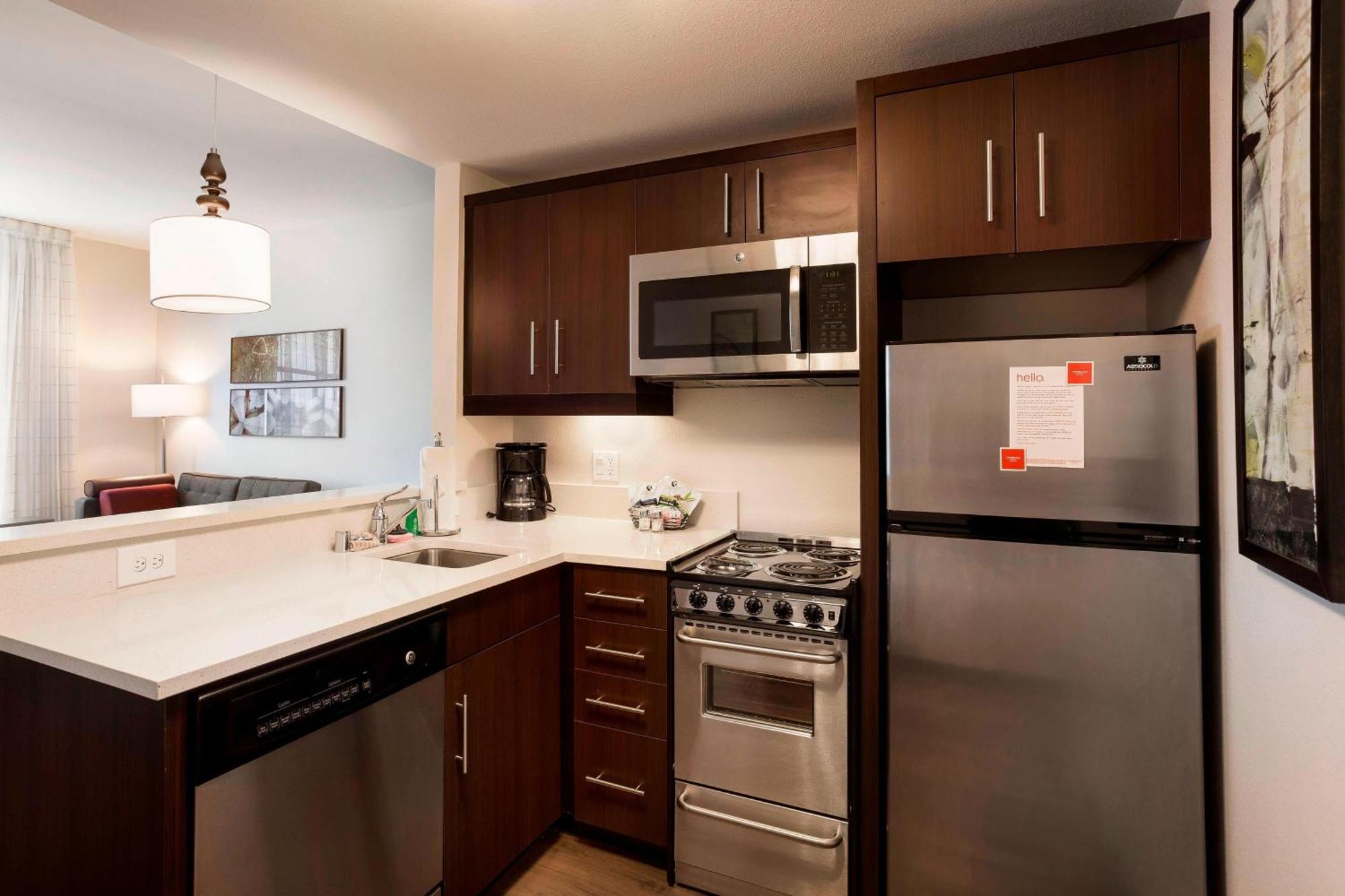 Towneplace Suites By Marriott San Mateo Foster City Bagian luar foto